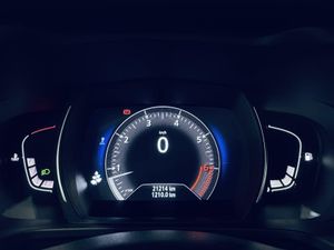 RENAULT KADJAR LIMITED  - Foto 13