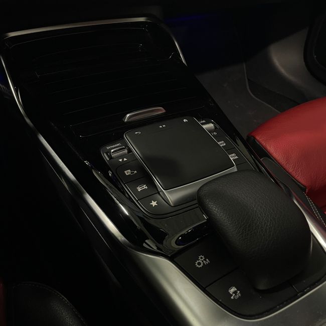 Mercedes Clase A Mercedes-AMG A 35 4MATIC+  - Foto 24