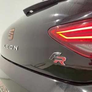 Seat Leon 1.5 TSI 110kW (150CV) DSG-7 St&Sp FR  - Foto 11