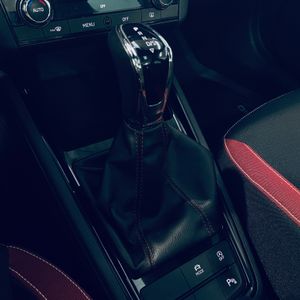 Skoda Kamiq 1.5 TSI 110kW (150CV) DSG Montecarlo  - Foto 19