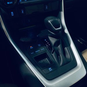 Toyota Rav4 2.5l 220H Luxury  - Foto 18