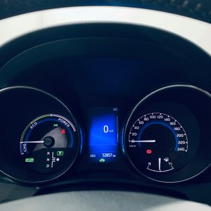 Toyota Auris 1.8 140H Hybrid Feel! Edition  - Foto 12