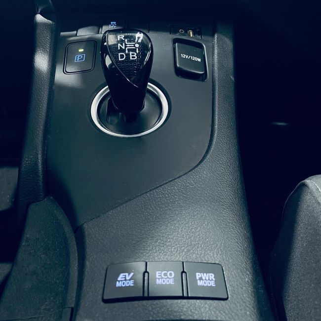 Toyota Auris 1.8 140H Hybrid Feel! Edition  - Foto 16