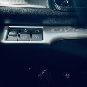 Honda Civic 1.0 I-VTEC TURBO ELEGANCE NAV  - Foto 19