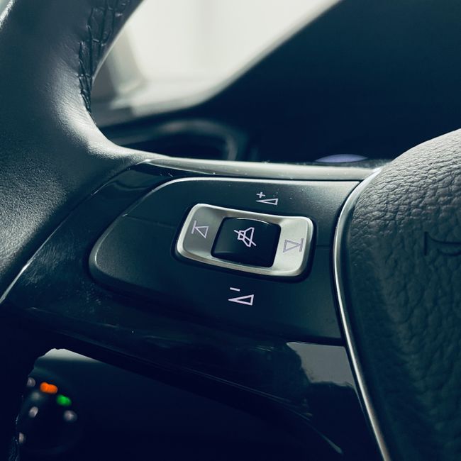 Volkswagen T-Roc Advance Style 1.0 TSI 81kW (110CV)  - Foto 14