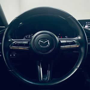Mazda 3 2.0 e-SKYACTIV-G ZENITH AT  - Foto 12