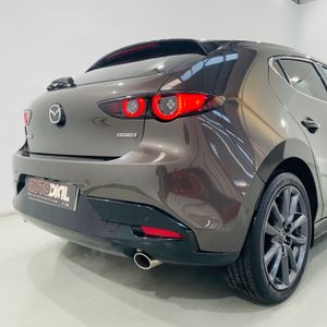 Mazda 3 2.0 e-SKYACTIV-G ZENITH AT  - Foto 10
