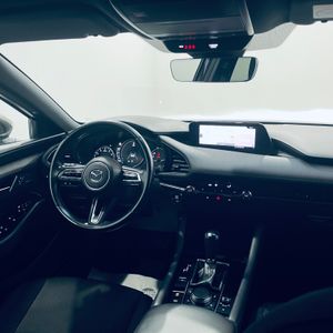 Mazda 3 2.0 e-SKYACTIV-G ZENITH AT  - Foto 3