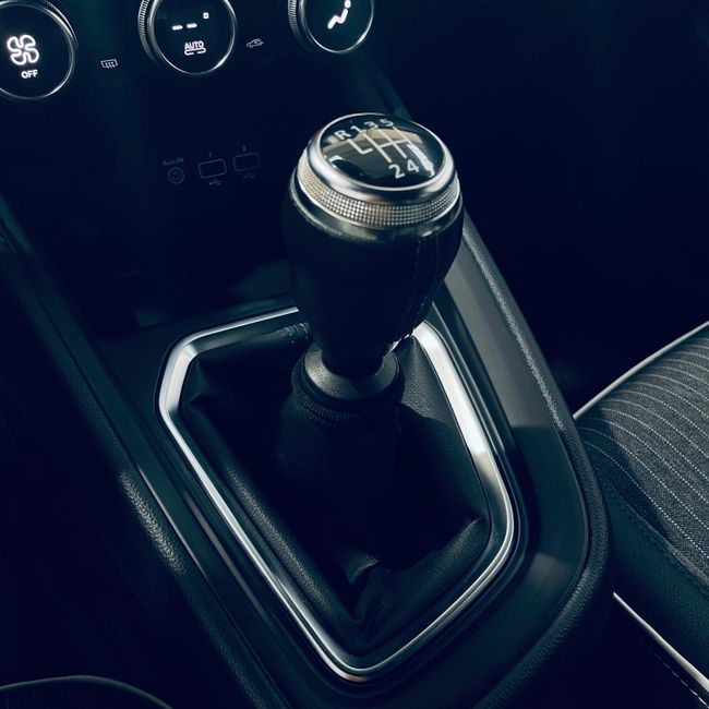 Renault Clio Zen Blue dCi 85 kW (115CV)  - Foto 17