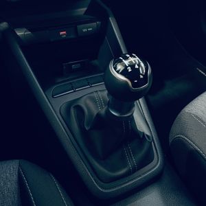 Kia Stonic 1.2 DPi 62kW (84CV) Concept  - Foto 15