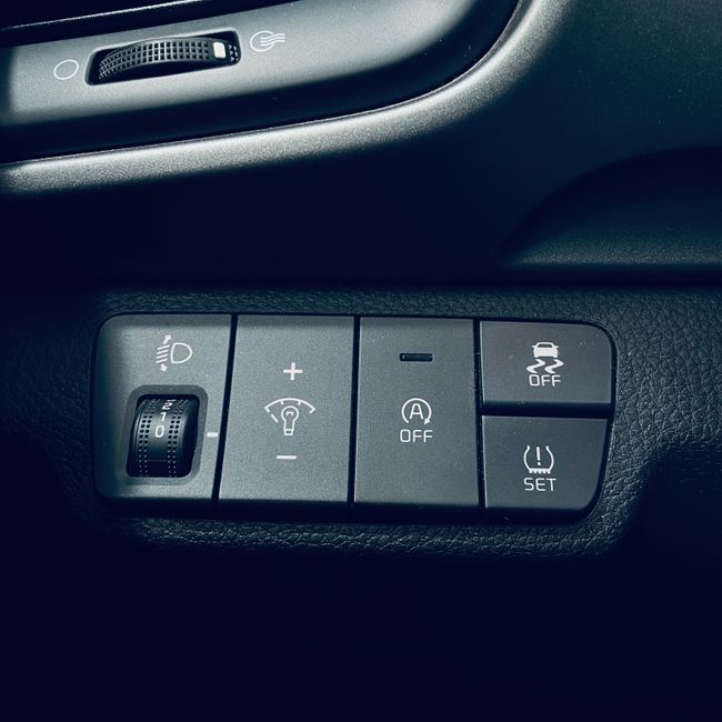 Kia Stonic 1.2 DPi 62kW (84CV) Concept  - Foto 14