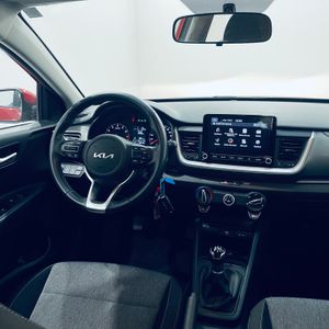 Kia Stonic 1.2 DPi 62kW (84CV) Concept  - Foto 3