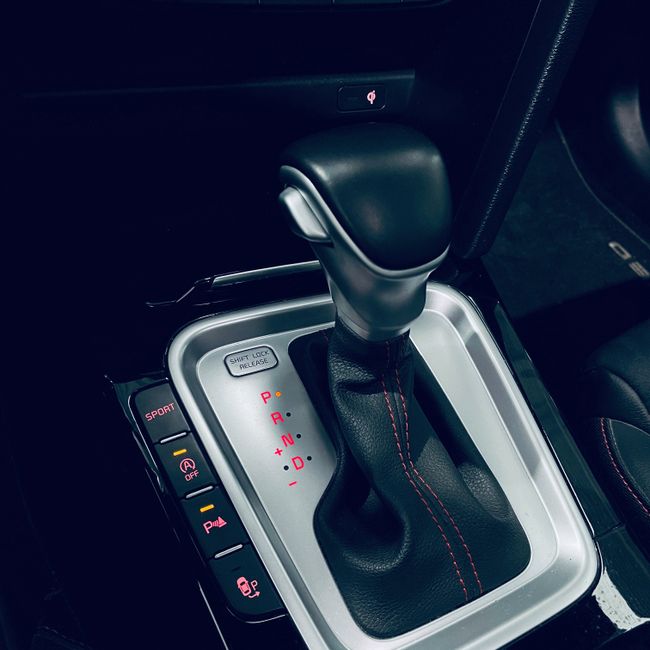 Kia ProCeed GT  - Foto 23