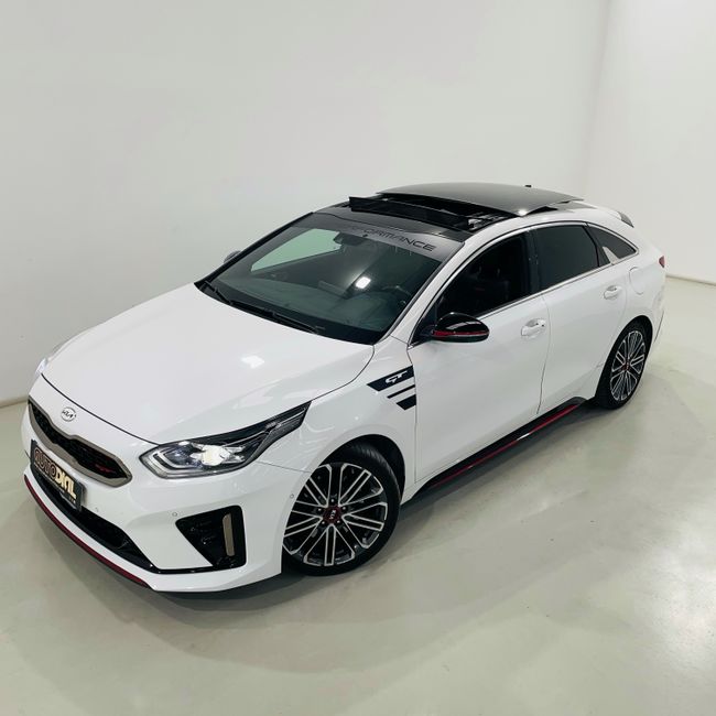 Kia ProCeed GT  - Foto 9