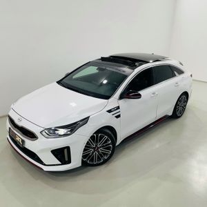 Kia ProCeed GT  - Foto 9