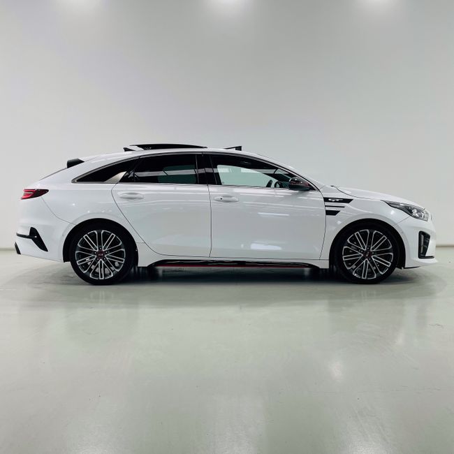 Kia ProCeed GT  - Foto 2