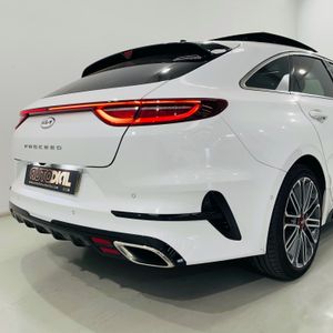 Kia ProCeed GT  - Foto 6