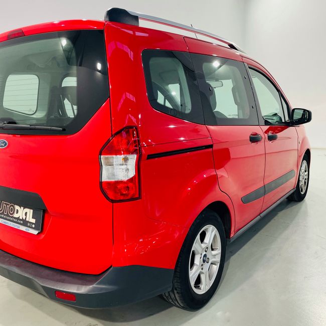 Ford Tourneo Courier 1.0 EcoBoost 74kW (100CV) Trend  - Foto 8