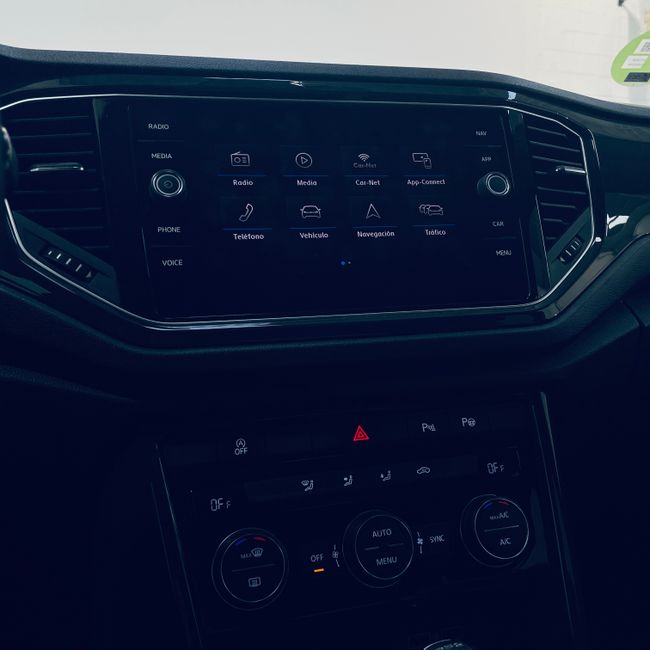 Volkswagen T-Roc Sport 2.0 TSI 140kW (190CV) 4 Motion DSG  - Foto 17