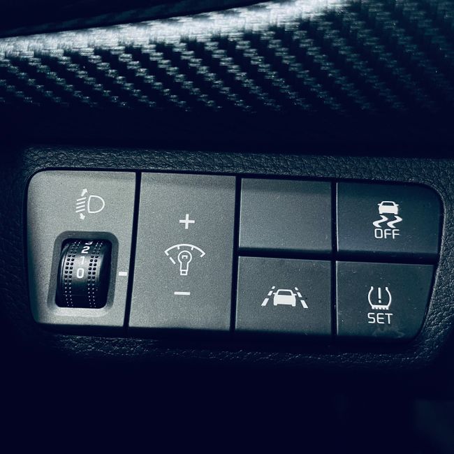 Kia Rio 1.0 T-GDi 88kW (120CV) GT Line DCT  - Foto 16