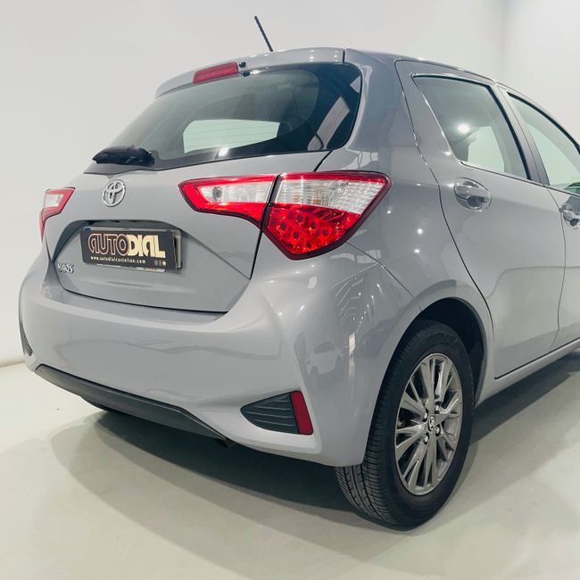 Toyota Yaris 1.5 110 Active Tech  - Foto 9