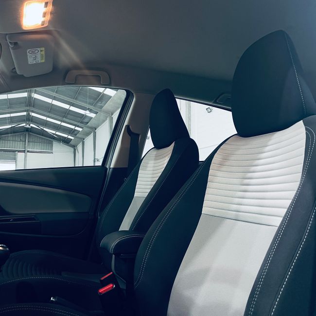 Toyota Yaris 1.5 110 Active Tech  - Foto 18