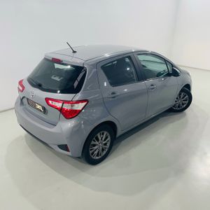 Toyota Yaris 1.5 110 Active Tech  - Foto 7