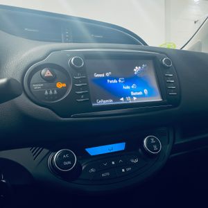 Toyota Yaris 1.5 110 Active Tech  - Foto 16