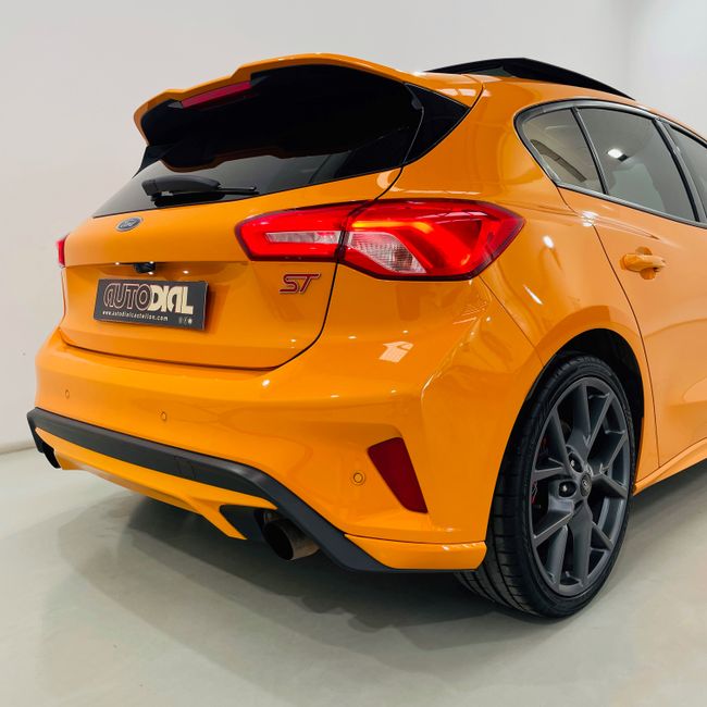 Ford Focus 2.3 Ecoboost 206kW ST  - Foto 6