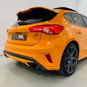 Ford Focus 2.3 Ecoboost 206kW ST  - Foto 6