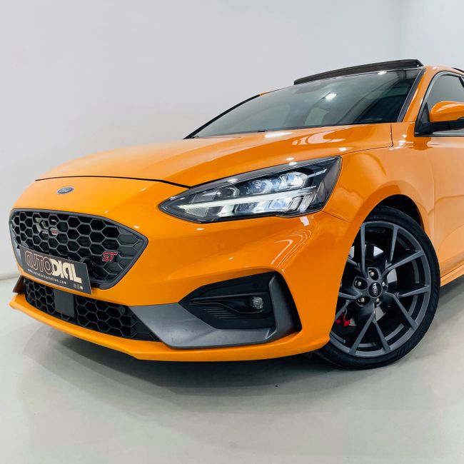 Ford Focus 2.3 Ecoboost 206kW ST  - Foto 10
