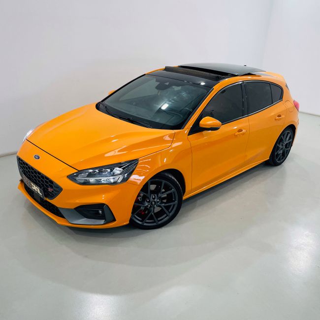 Ford Focus 2.3 Ecoboost 206kW ST  - Foto 9
