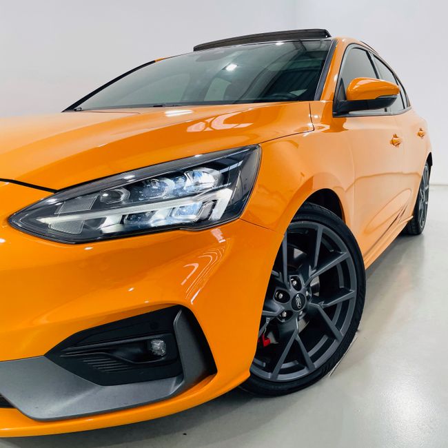 Ford Focus 2.3 Ecoboost 206kW ST  - Foto 11