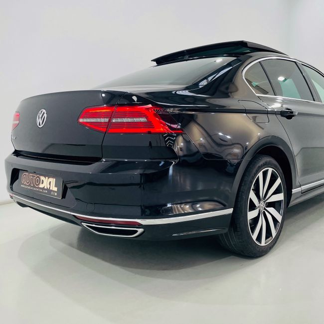Volkswagen Passat Sport 1.8 TSI 132kW (180CV) DSG  - Foto 9