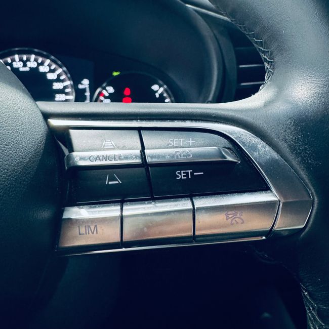 Mazda 3 2.0 SKYACTIV-G 88KW ZENITH  - Foto 15