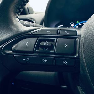 Toyota Yaris Cross 1.5 120H Premiere Edition  - Foto 15