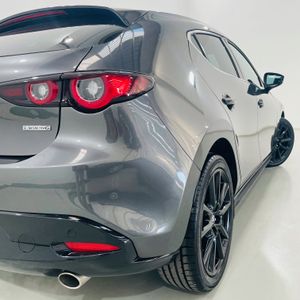 Mazda 3 2.0 e-SKYACTIV-X HOMURA AT  - Foto 10