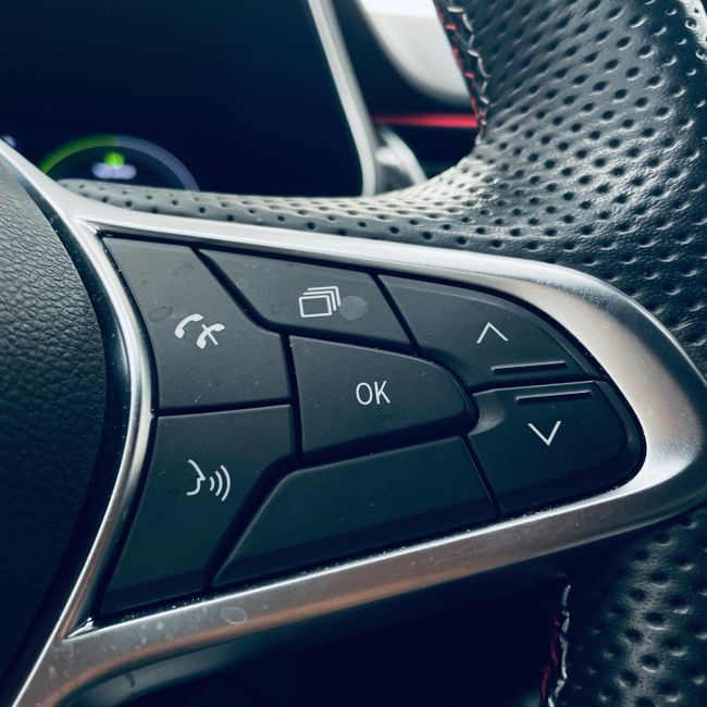 Renault Arkana RS Line Fast Track E-TECH Híb 105kW  - Foto 18