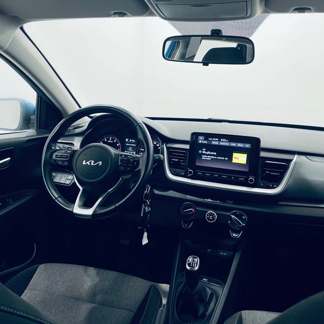 Kia Stonic 1.0 T-GDi 74kW MHEV iMT Concept Plus  - Foto 3