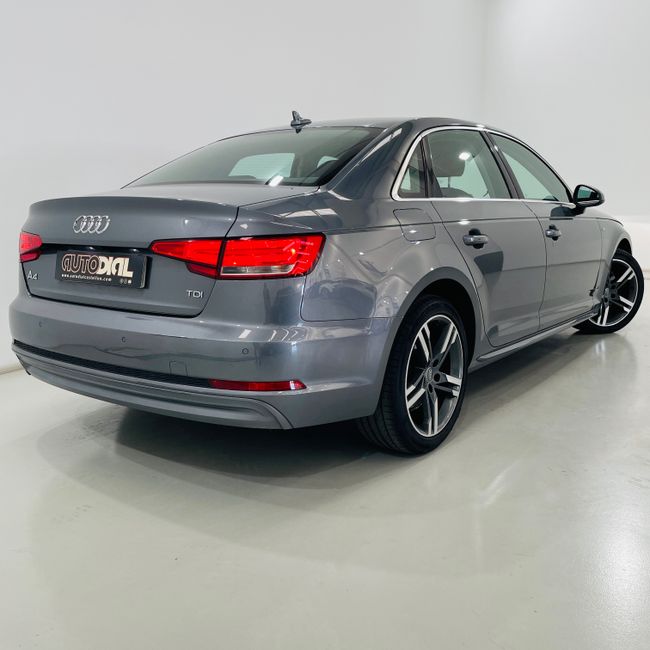 Audi A4 S line ed 2.0 TDI 110kW (150CV) S tronic  - Foto 8