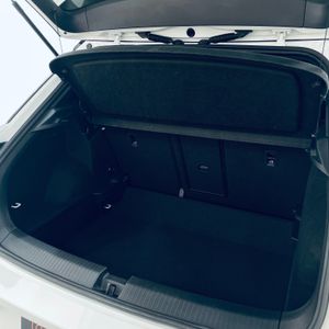 Volkswagen T-Roc Advance R-Line 1.5 TSI 110kW (150CV) DSG  - Foto 12