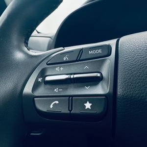 Hyundai Kona 1.6 GDI HEV Style Sky DCT  - Foto 16