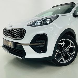 Kia Sportage 1.6 MHEV GT Line Essential 136CV DCT 4X2  - Foto 6