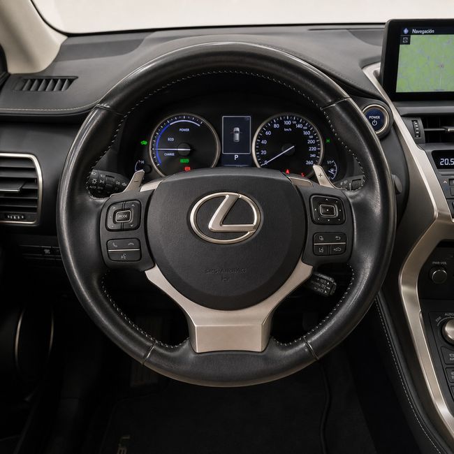Lexus NX 2.5 300h Executive Navigation 4WD  - Foto 9