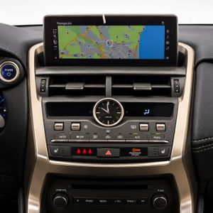 Lexus NX 2.5 300h Executive Navigation 4WD  - Foto 11