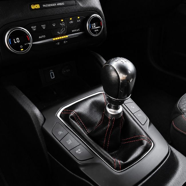 Ford Focus 1.0 Ecoboost 92kW ST-Line  - Foto 7