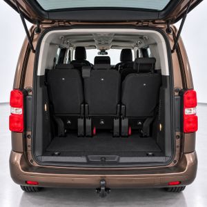 Toyota Proace Verso 2.0D 150CV FAMILY ADVANCE + PACK L1  - Foto 7