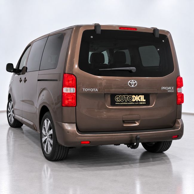 Toyota Proace Verso 2.0D 150CV FAMILY ADVANCE + PACK L1  - Foto 6