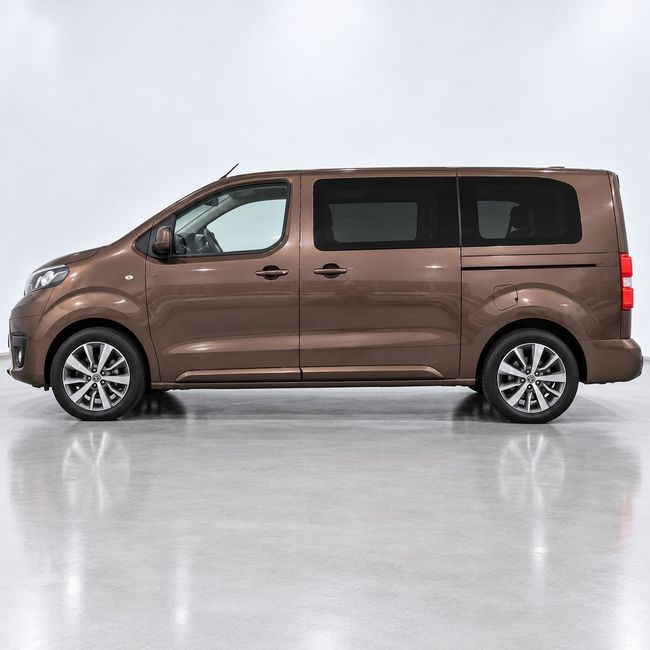 Toyota Proace Verso 2.0D 150CV FAMILY ADVANCE + PACK L1  - Foto 2