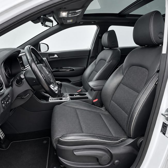 Kia Sportage 1.6 MHEV GT Line Essential 136CV 4X2  - Foto 11